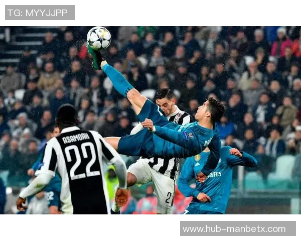 精彩绝伦的十大足球进球视频回顾让你重温经典瞬间